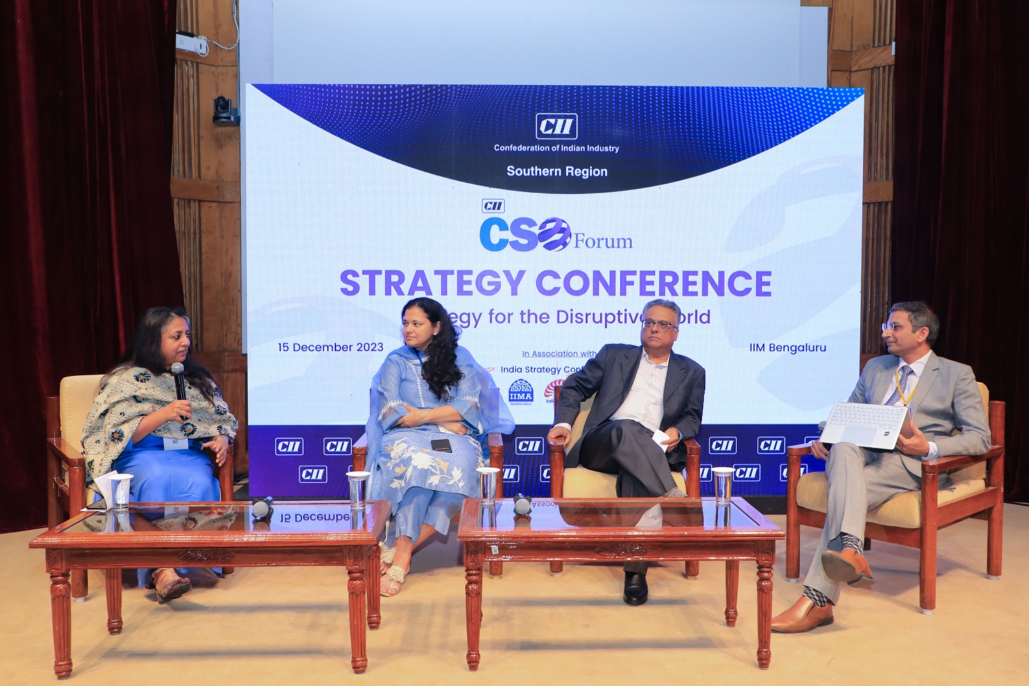 (L-R) Meenakshi Nevatia, Country President & Managing Director, Pfizer India; Prabha Narasimhan, Managing Director and CEO, Colgate Palmolive (India) Ltd; Anindya Chowdhury, Country Manager —  Energy Transitions, Shell India Markets Pvt. Ltd. and Himanshu Chaturvedi, Chief Strategy & Growth Officer, Tata Projects Limited at the panel discussion on ‘Embracing Sustainability’. 